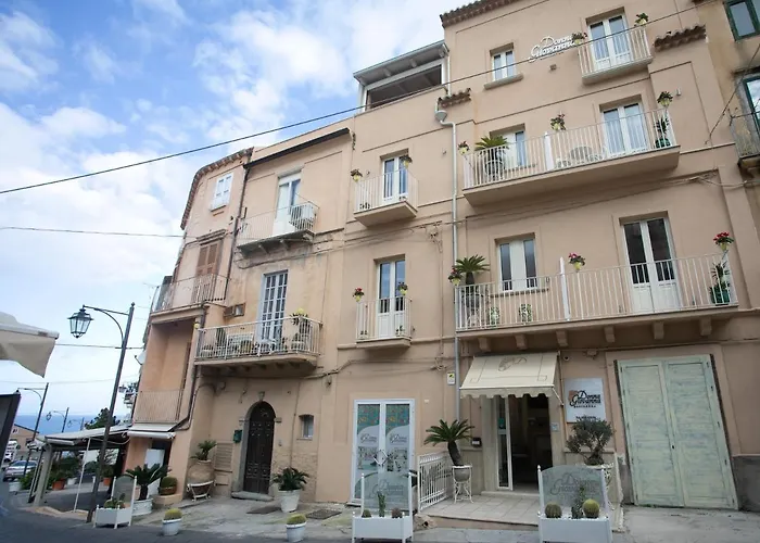 Residenza Donna Giovanna Πανσιόν 4*
