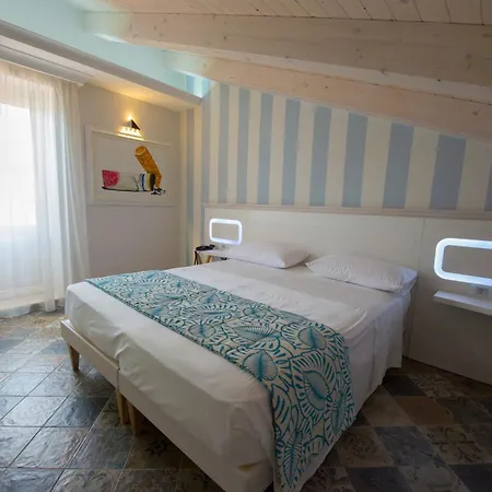 Residenza Donna Giovanna 4* Тропея