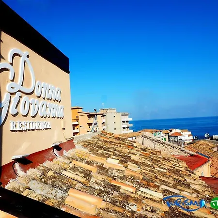 Residenza Donna Giovanna Affittacamere 3*