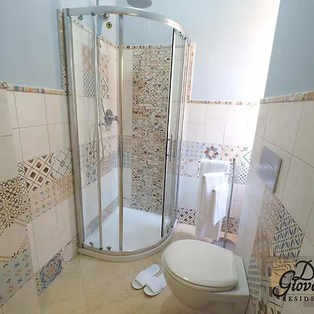 Affittacamere Residenza Donna Giovanna 3*