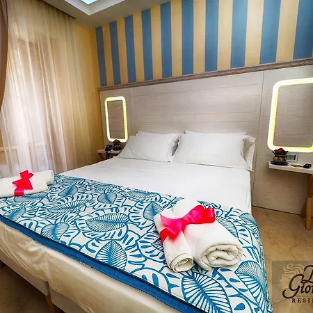 Residenza Donna Giovanna 4*