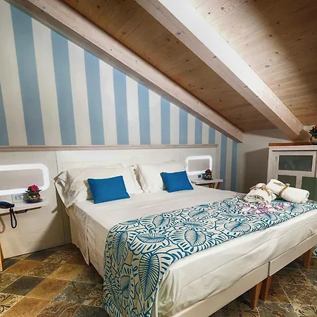 Гостевой дом Residenza Donna Giovanna 3*