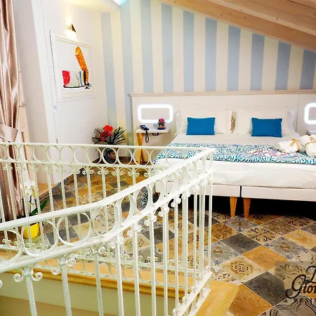 Residenza Donna Giovanna Гостевой дом