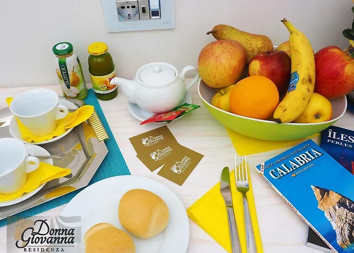 招待所 Residenza Donna Giovanna 4*